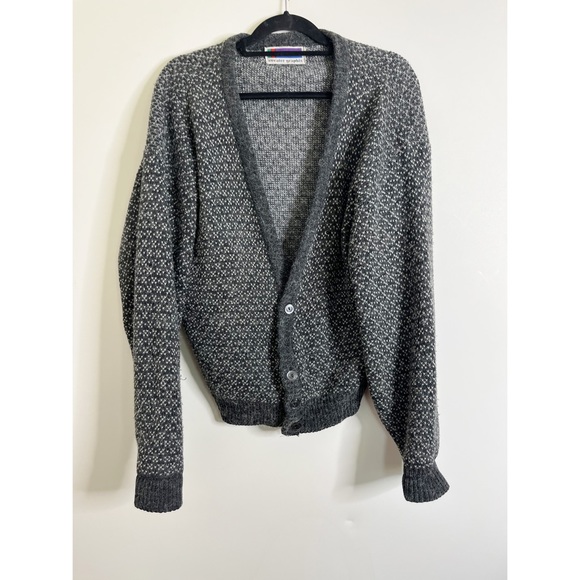 Vintage Sweater Graphix Grey Cardigan Sweater - Picture 3 of 8